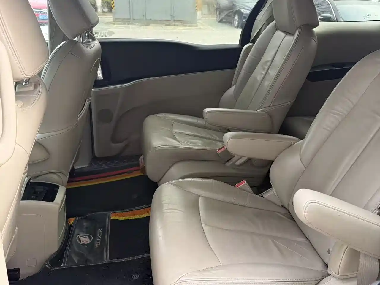 Buick GL8 2017 25S Luxury China V фото 9