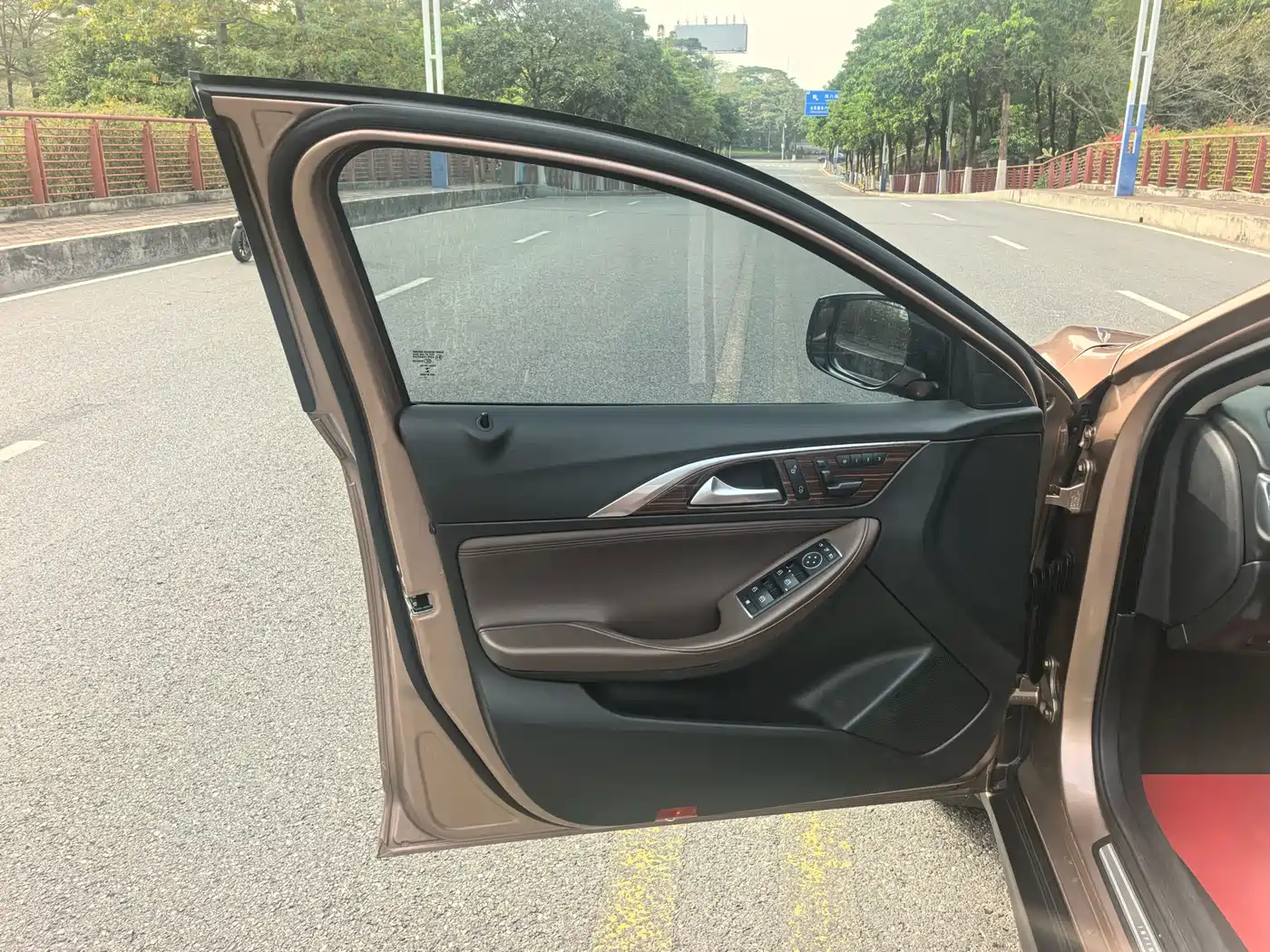 Infiniti QX30 2017 2.0T 4WD Sport Edition фото 13