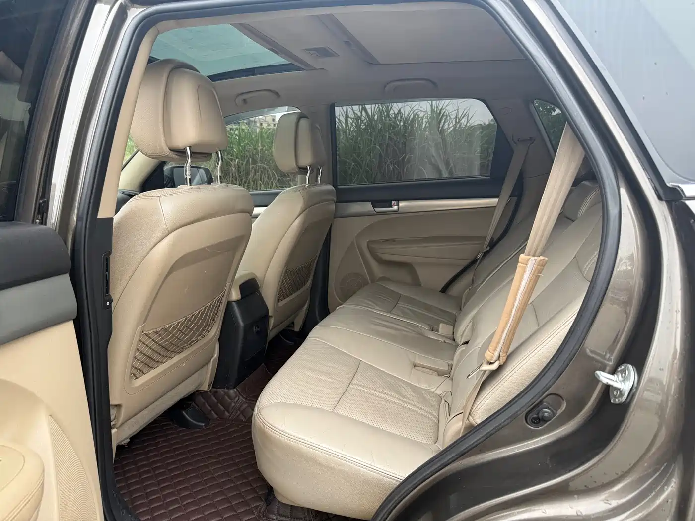Kia Sorento 2009 2.4L Luxury Edition фото 11