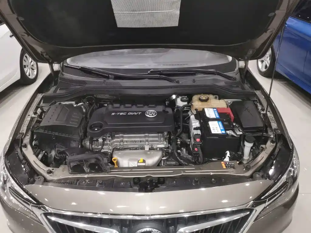Фото 20 - Buick Excelle
