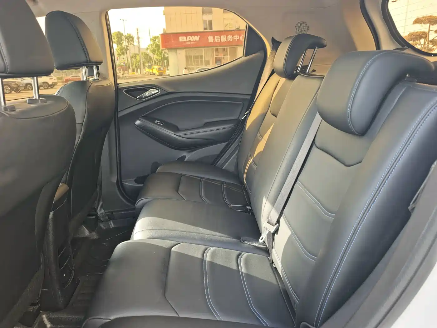 BYD Yuan New Energy 2019 EV360 Smart Connect Premium Edition фото 7