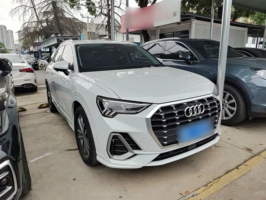 Audi Q3 2023 35 TFSI Progressive Dynamic (1.5T) фото 4