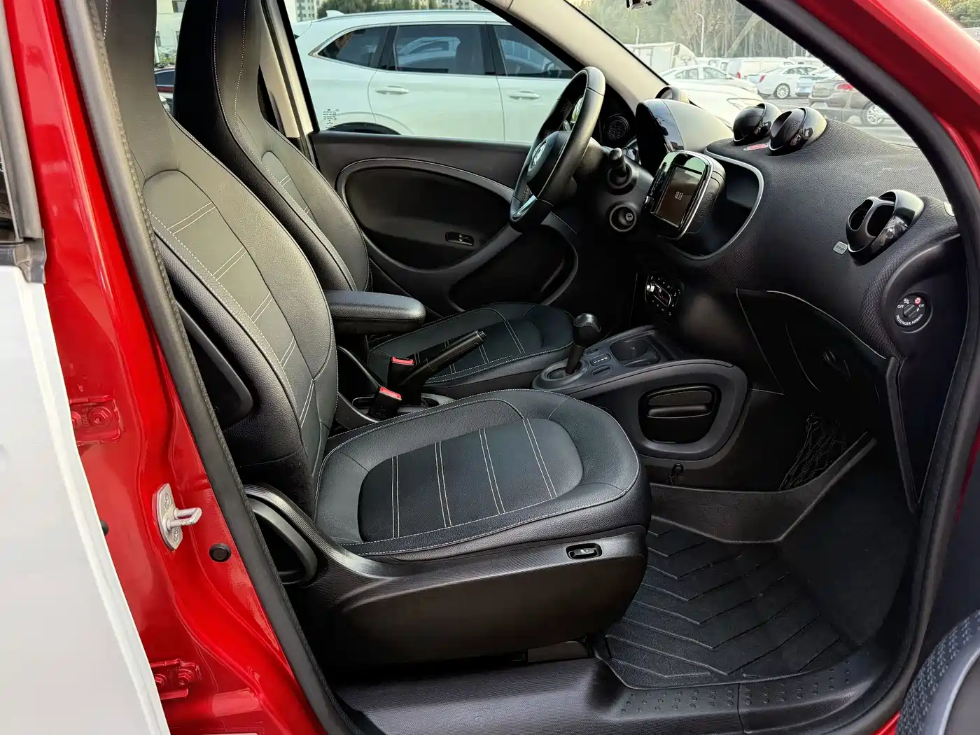 smart forfour 2016 2016 Model 0.9T 66kW Pioneer Edition