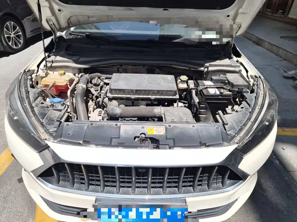 JAC JAC J7 2020 2020 1.5T CVT Surpass Type