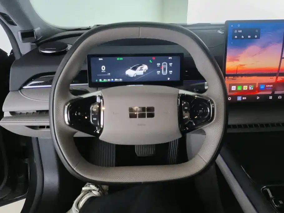 Geely Galaxy Galaxy Xingyao 8 2025 2025 130km EM-P Starship Edition