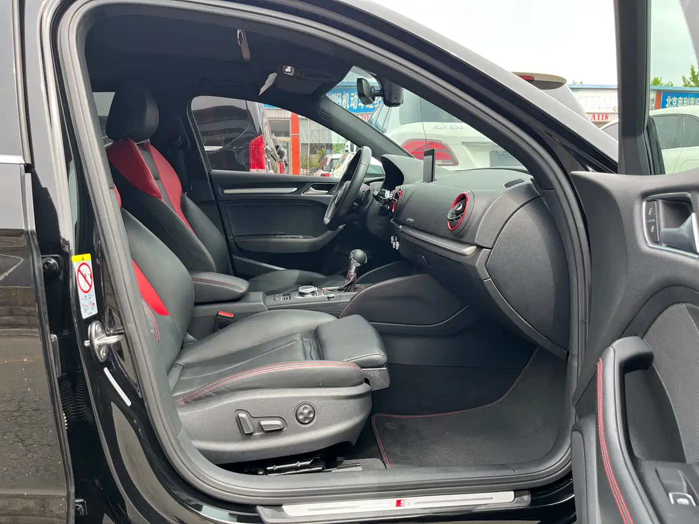Audi S3 2019 Audi S3 2.0T Limousine фото 22