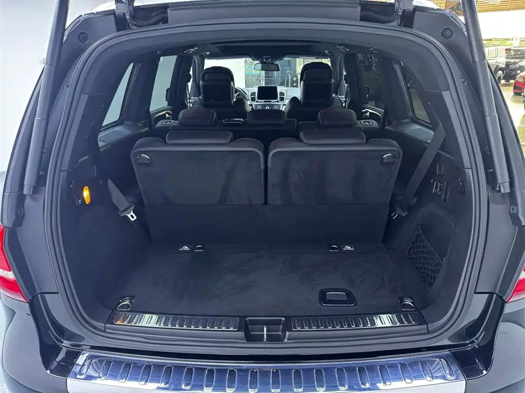 Mercedes-Benz GLS AMG 2017 AMG GLS 63 4MATIC фото 9