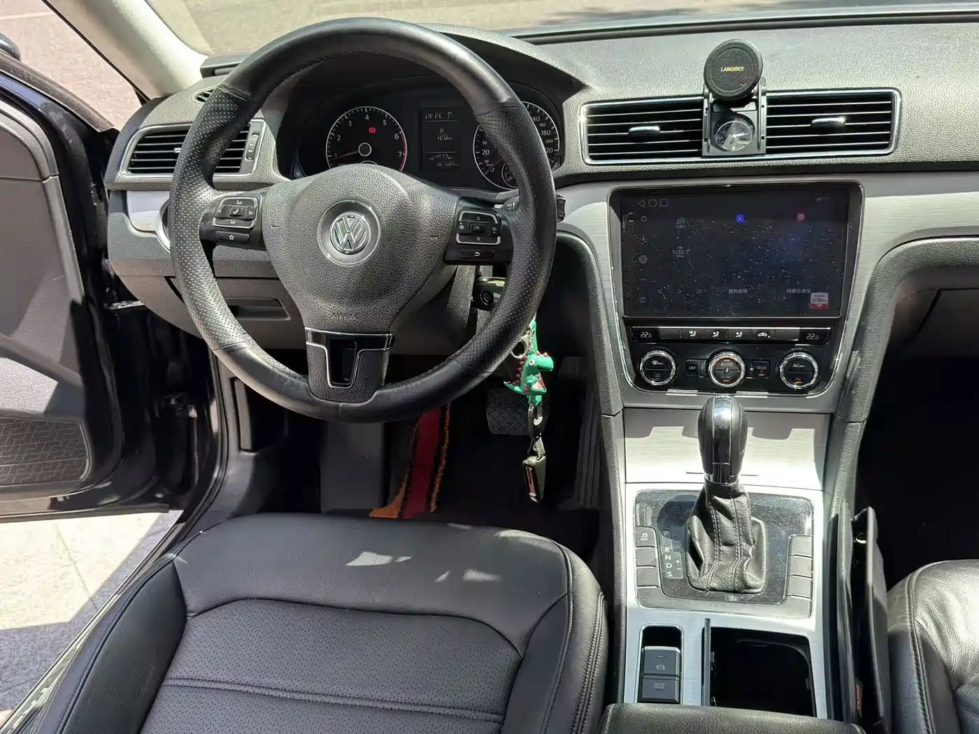 Volkswagen Passat 2012 2011 1.8TSI DSG Honor Edition