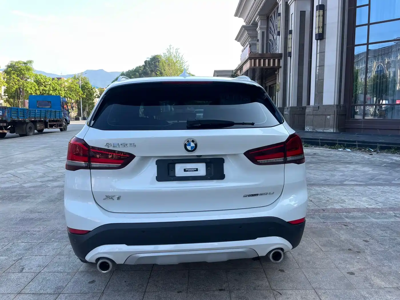BMW X1 2022 sDrive20Li Premium фото 7