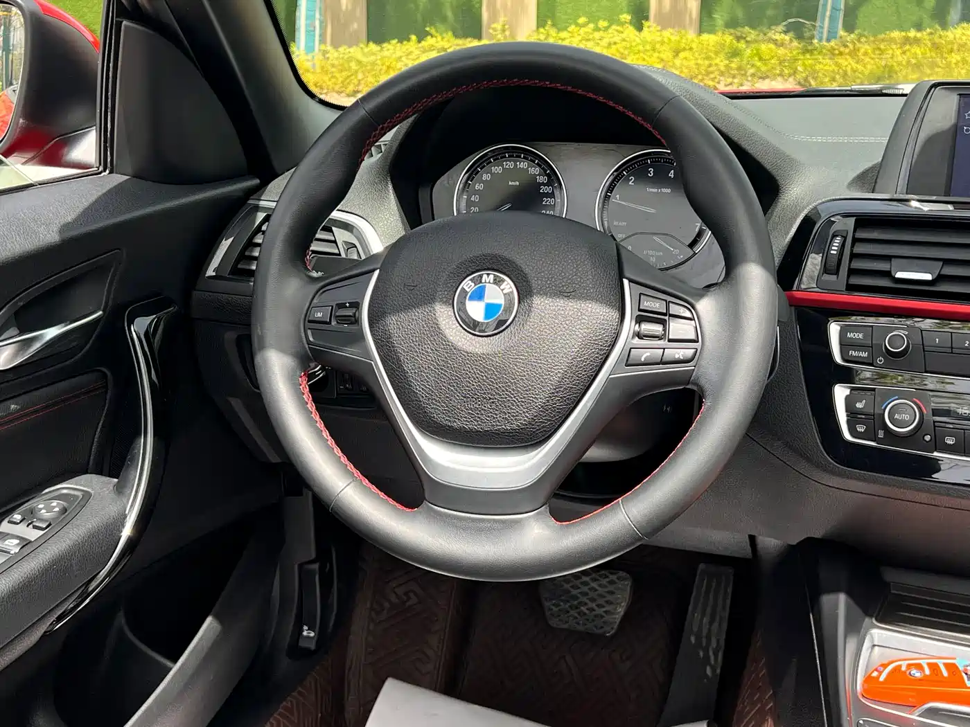 BMW 2 Series (Import) 2019 225i Convertible Coupe Sport Design Package фото 6