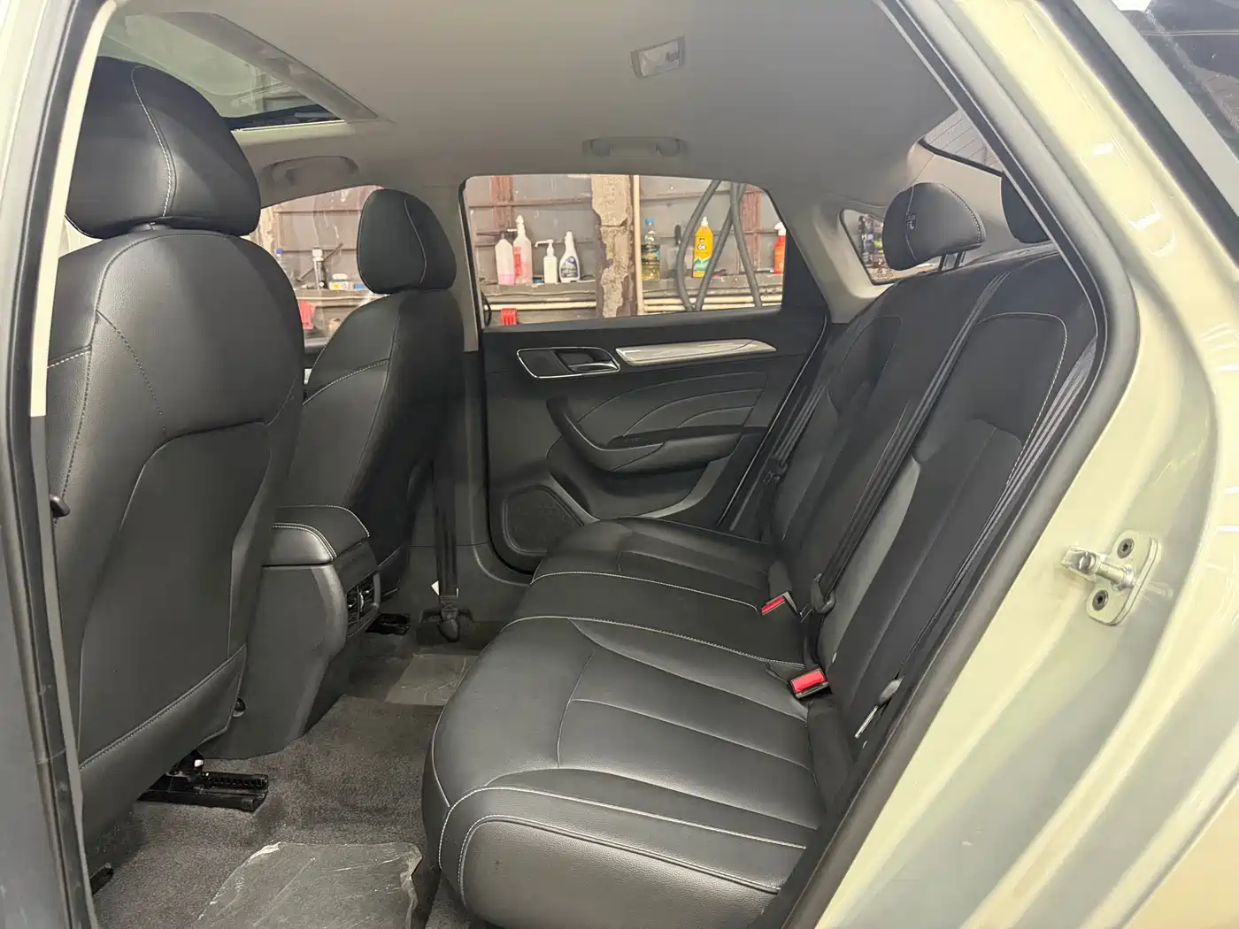 Roewe i6 New Energy 2018 2017 45T Hybrid Connected Smart Enjoyment Edition