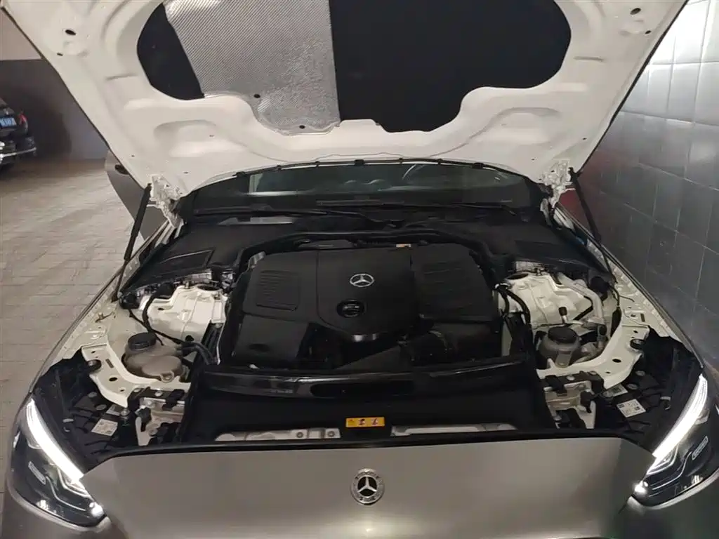 Mercedes-Benz C-Class 2024 Facelift C 260 L Moonlight Sport фото 16