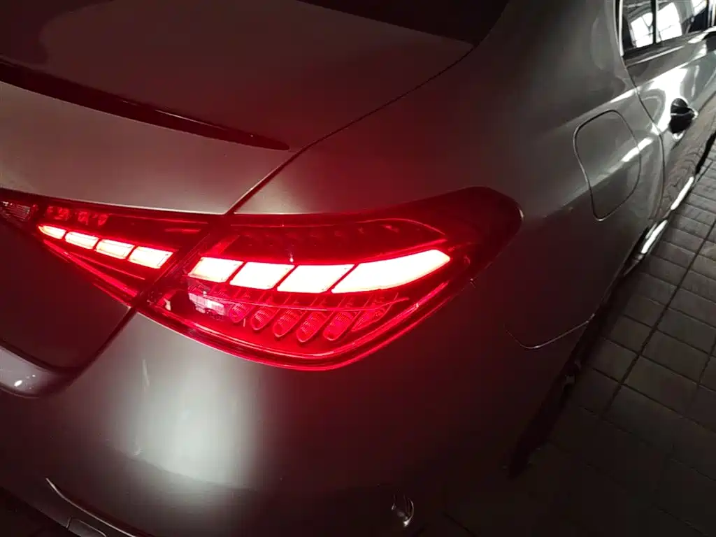 Mercedes-Benz C-Class 2024 Facelift C 260 L Moonlight Sport фото 24