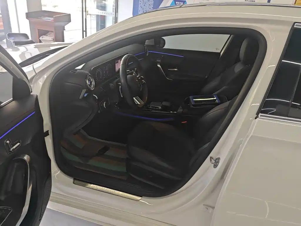 Mercedes-Benz A-Class 2024 2023 A 200 L Fashion