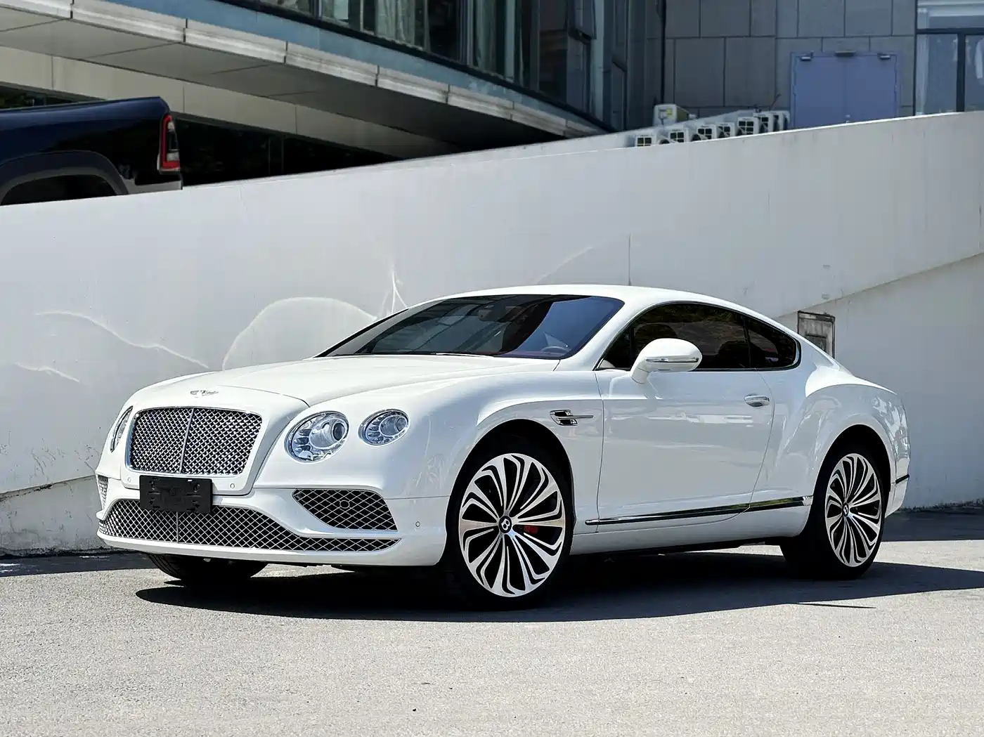 Bentley Continental 2017 4.0T GT V8 Standard