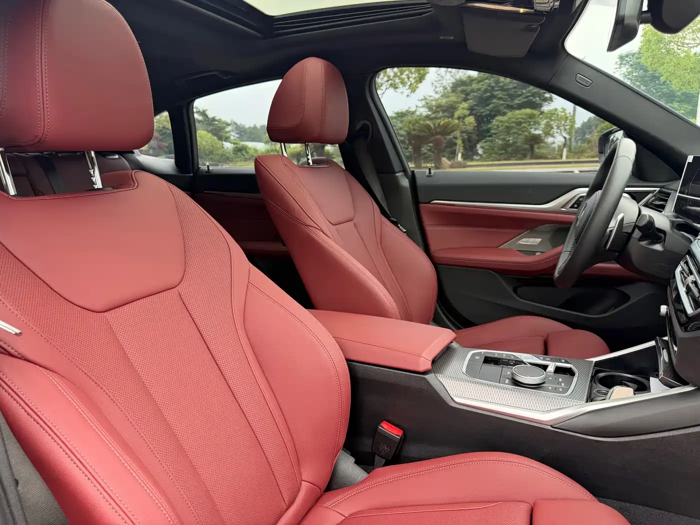 Photo 11 - BMW 4 Series