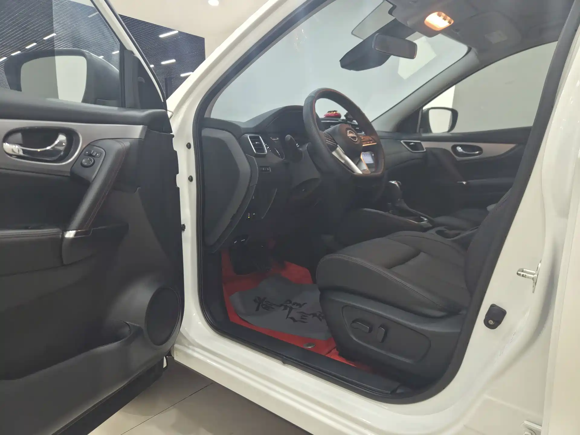 Фото 5 - Nissan Qashqai
