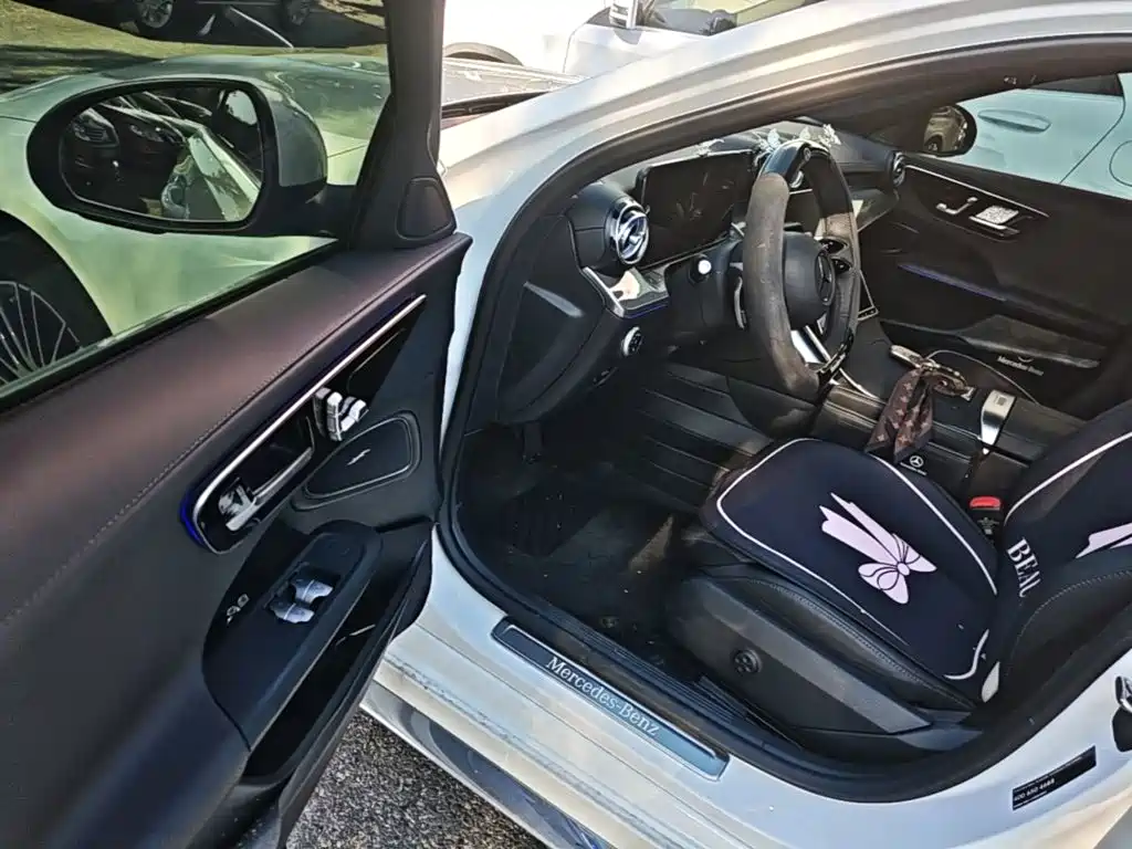 Фото 16 - Mercedes-Benz C-Class