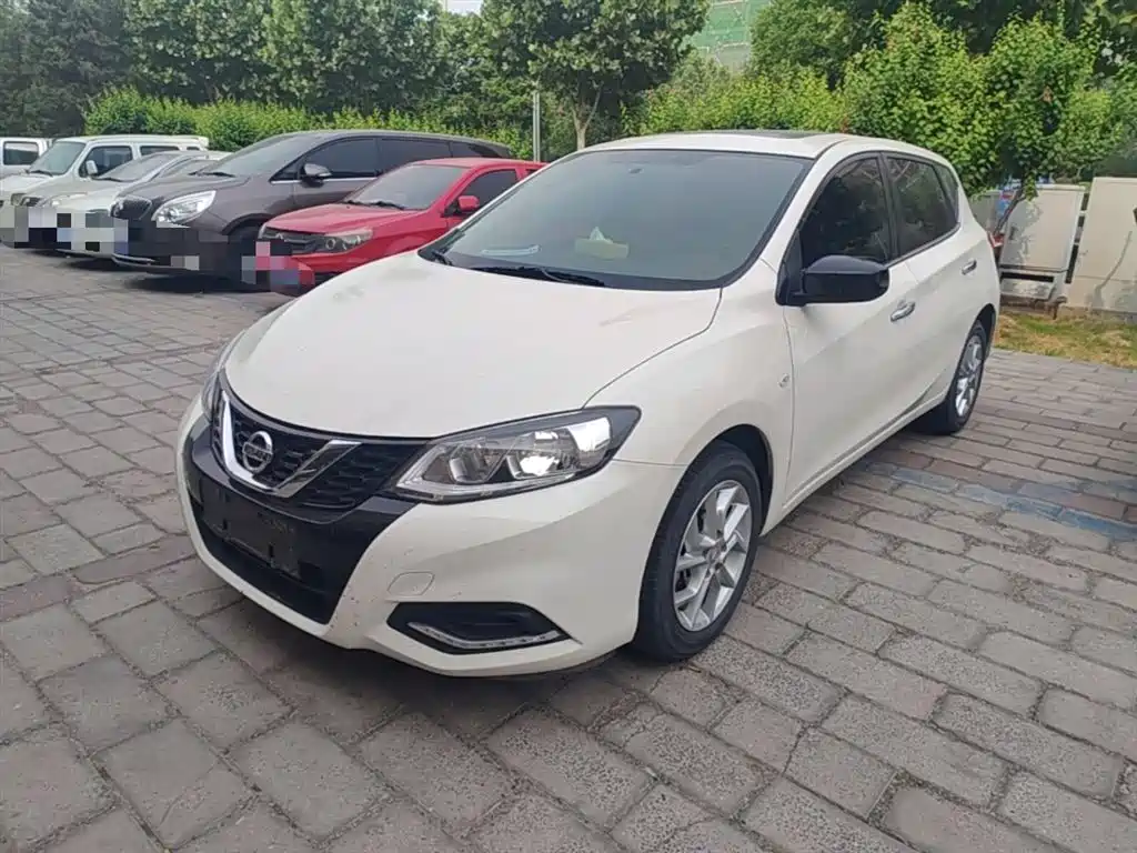 Nissan Tiida 2024 1.6L CVT Cool Sport Edition