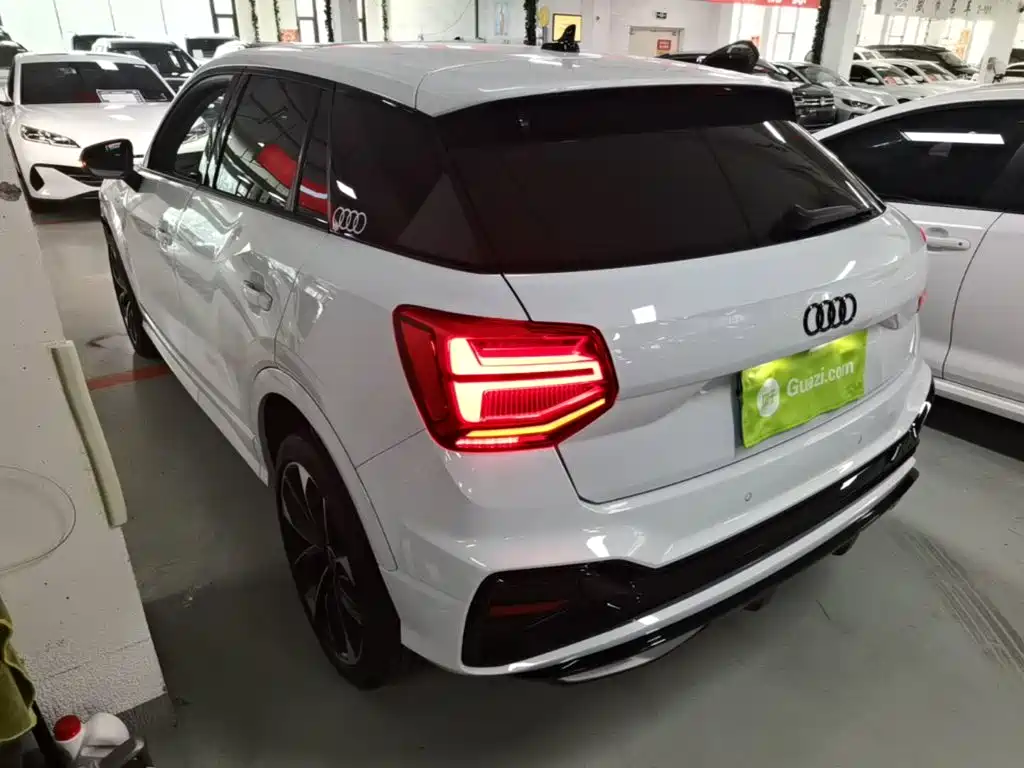 Audi Q2L 2024 2023 35TFSI Luxury Sport