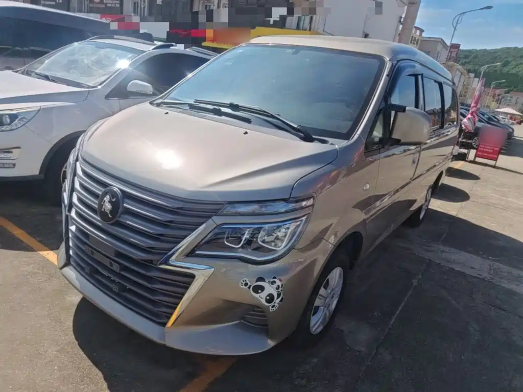 Dongfeng Fengxing Lingzhi 2025 2023 M5L 1.6L Basic 7-seater
