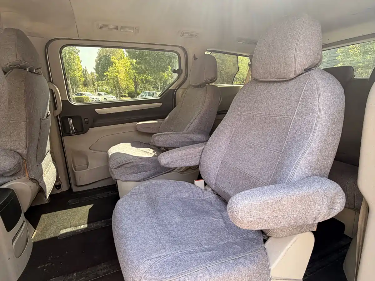 Maxus G10 2015 2015 2.0T Automatic Commemorative Edition