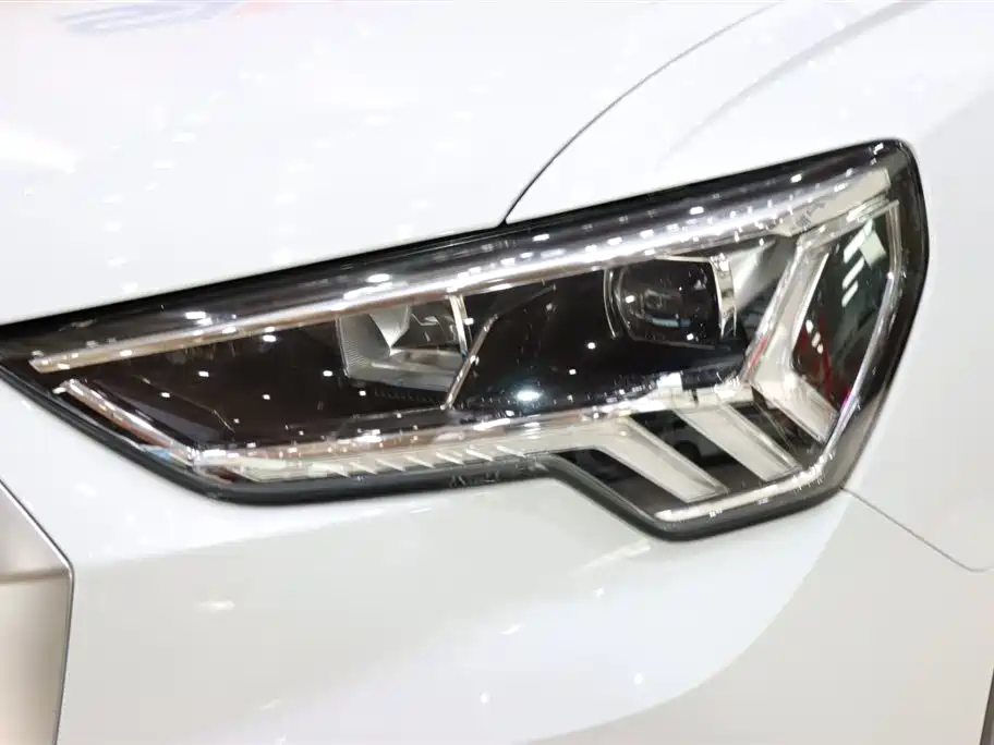 Audi Q3 2019 35 TFSI Progressive Elegance фото 7