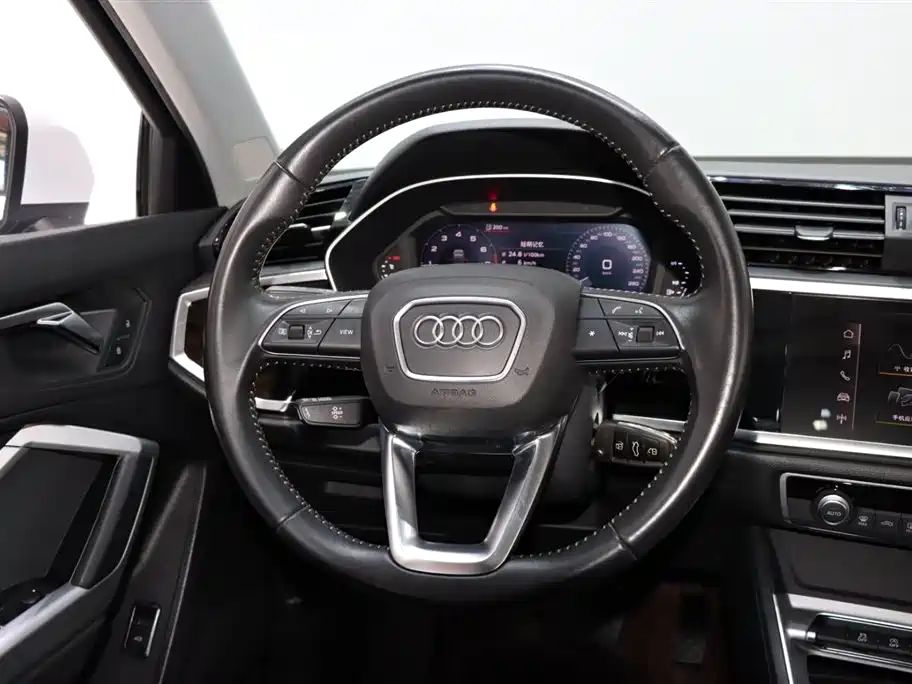 Audi Q3 2019 35 TFSI Progressive Elegance фото 13