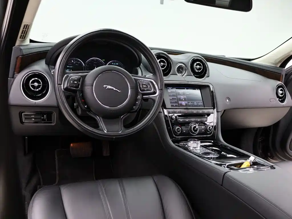 Jaguar XJ 2014 2014 XJL 3.0 SC 2WD Panoramic Business Edition