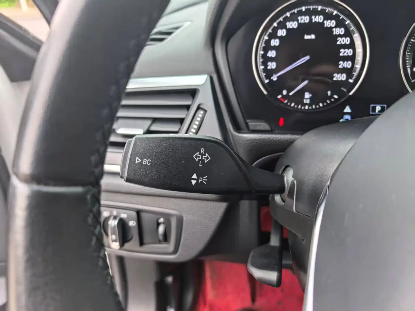 BMW 1 Series 2019 118i M Sport Package фото 19