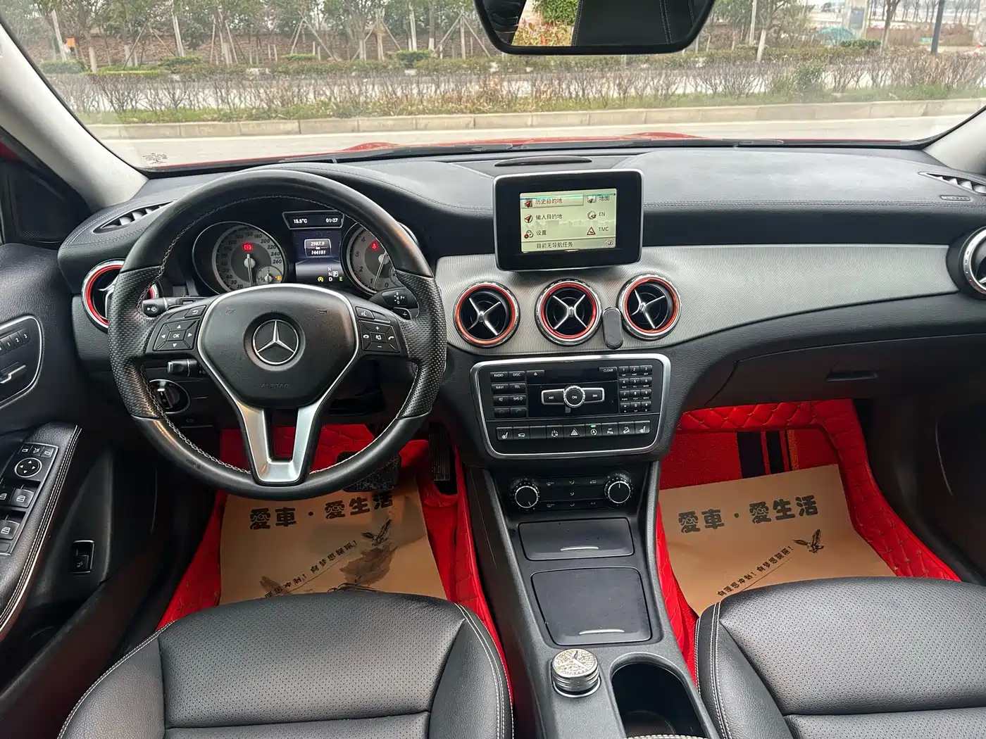 Mercedes-Benz GLA 2015 GLA 220 4MATIC Luxury фото 4