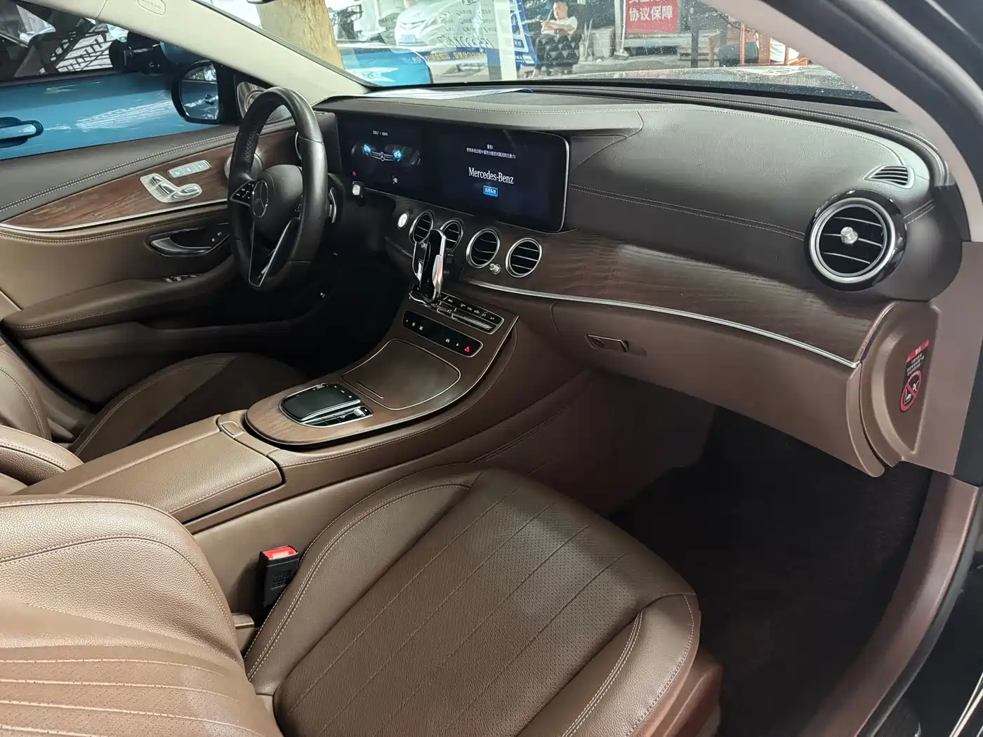Mercedes-Benz E-Class 2023 E 300 L Luxury фото 12