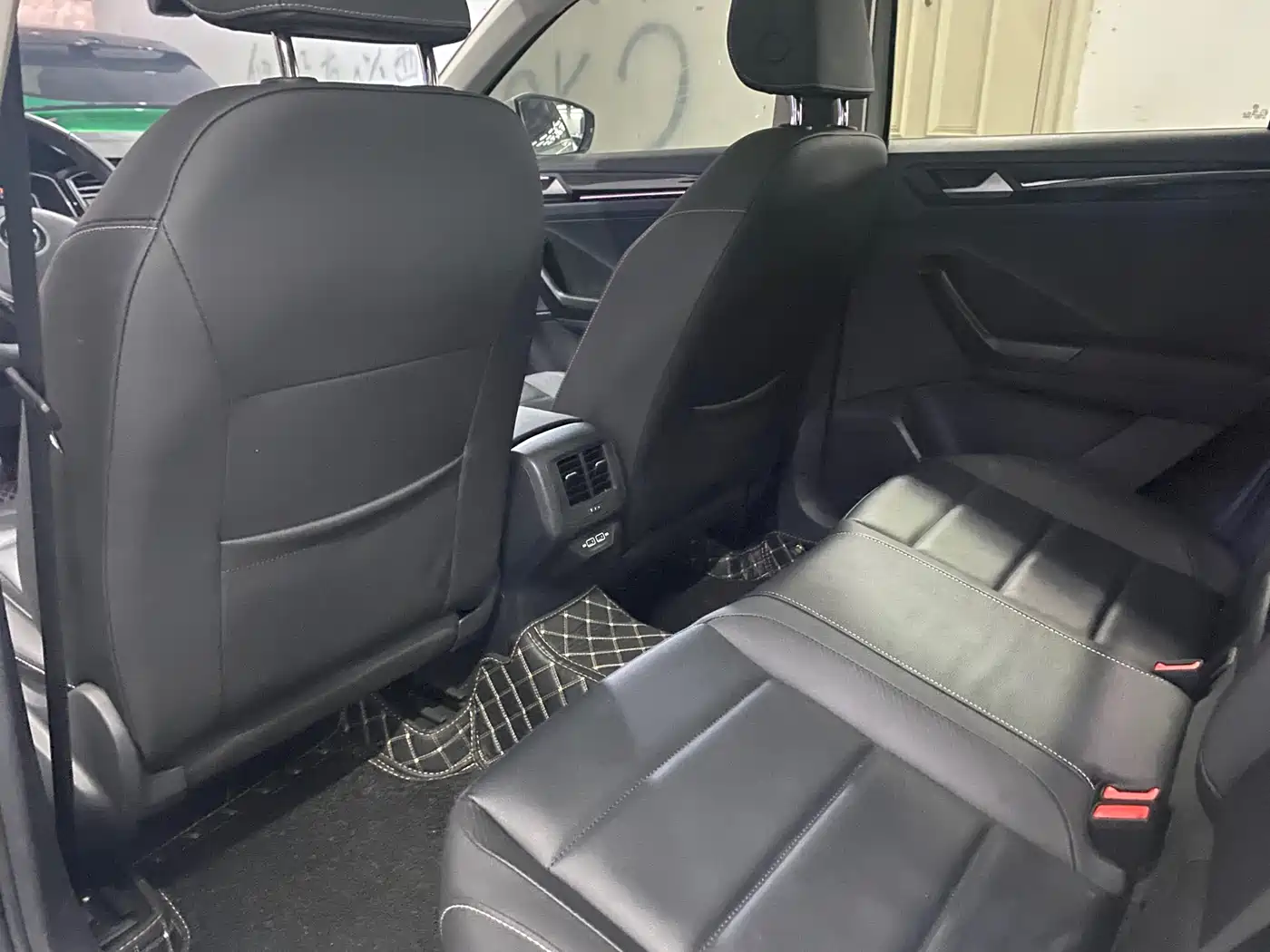 Volkswagen T-ROC 2022 280TSI DSG 2WD Elite PLUS фото 10