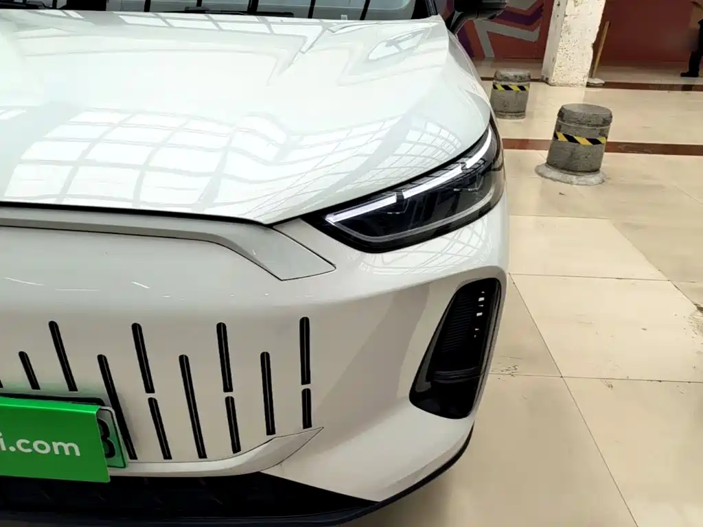 Chery Fengyun Fengyun T9 2025 2025 120 Long Range Premium 5-seater LFP