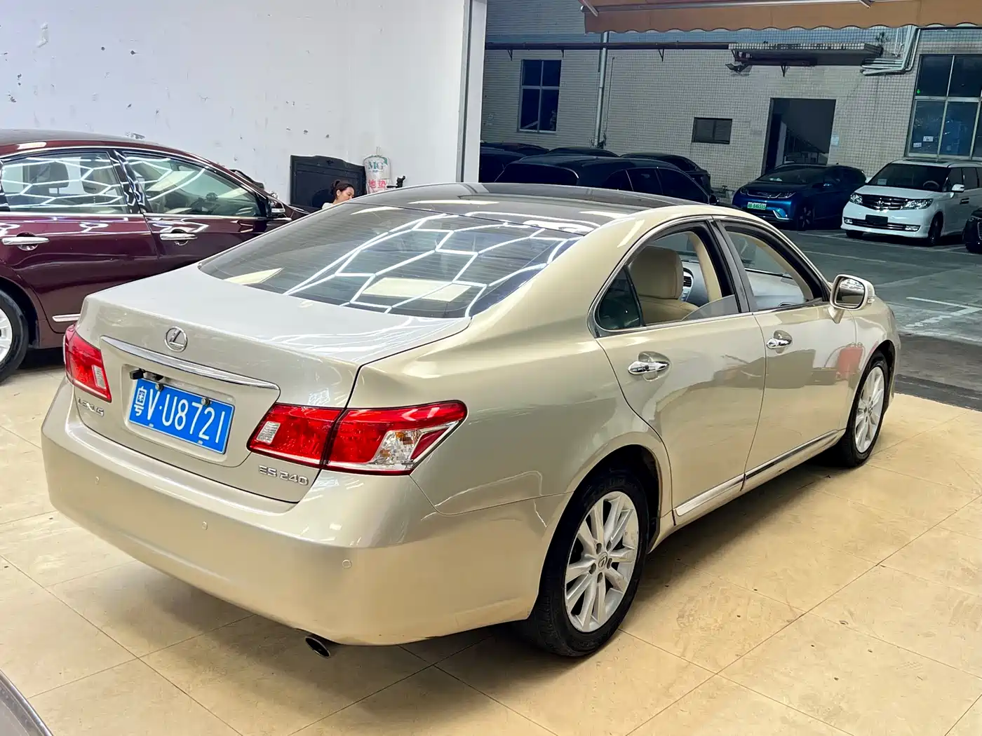 Lexus ES 2010 240 Luxury Edition фото 5