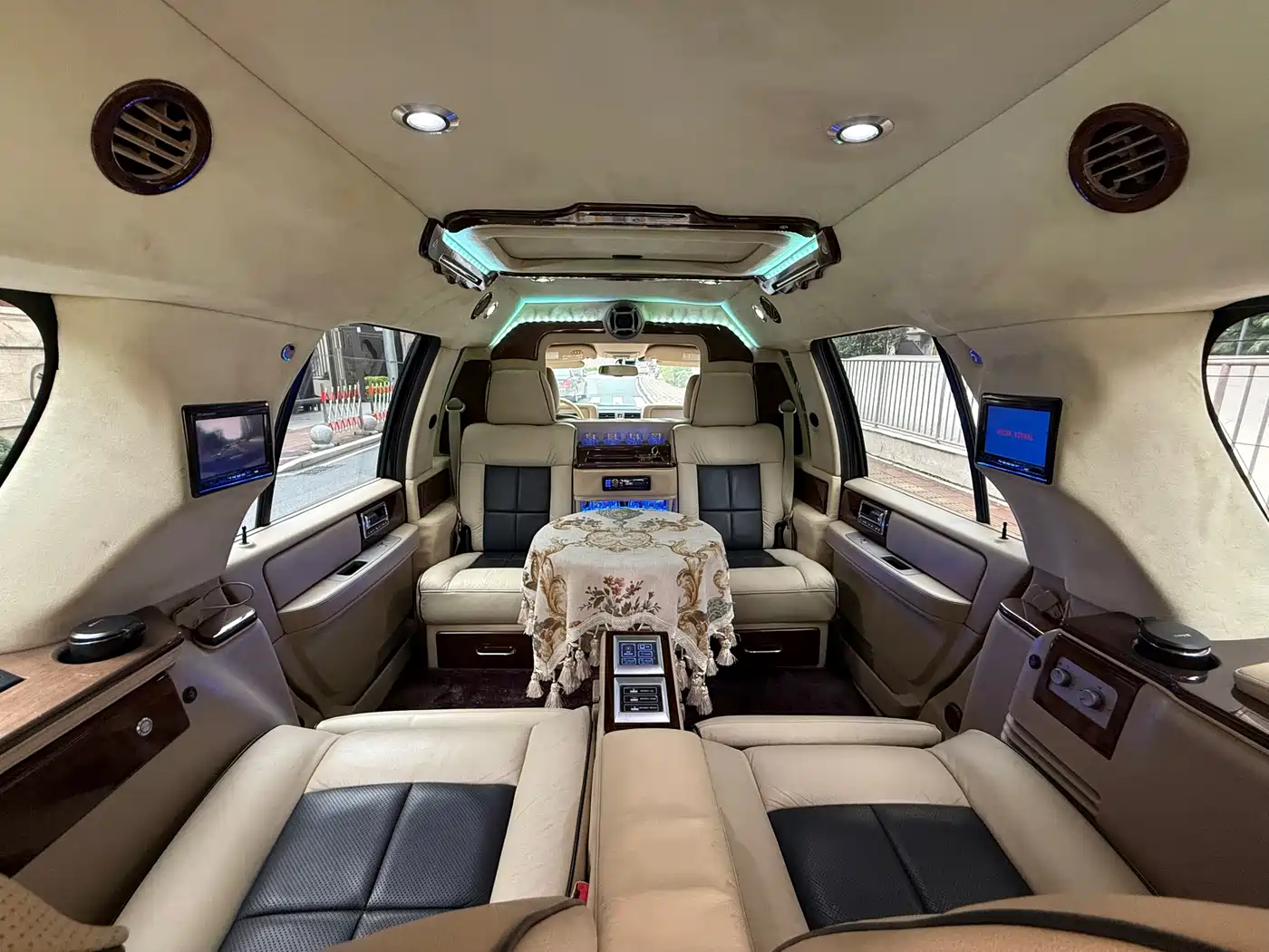 Lincoln Navigator 2010 2010 5.4L AWD