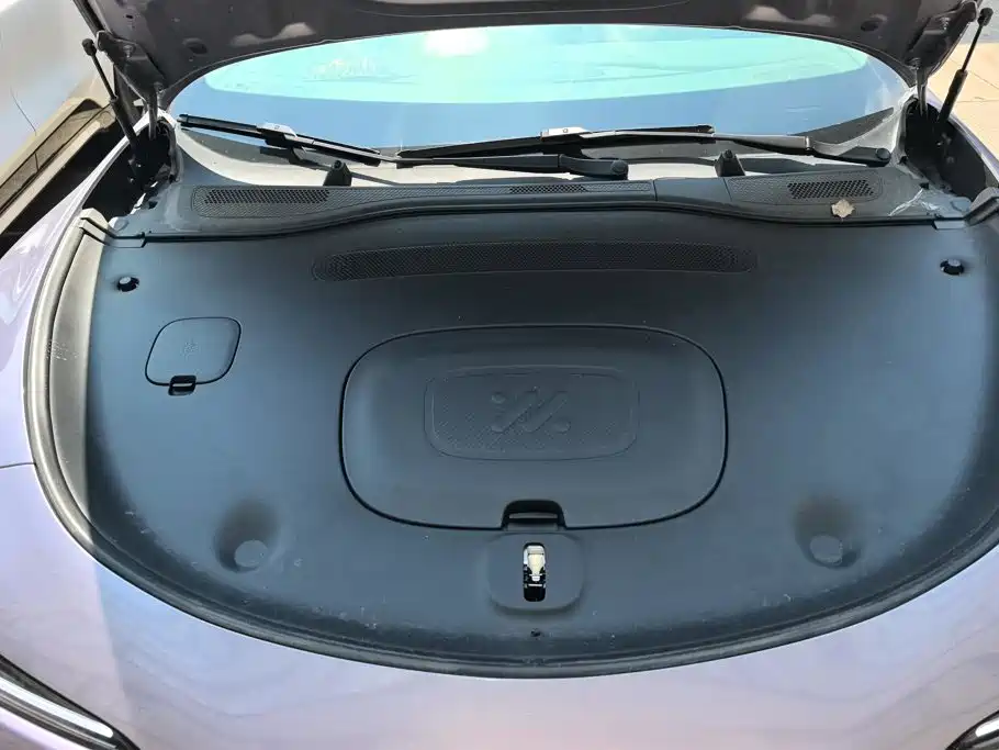 IM Motors IM L6 2025 2025 Max+