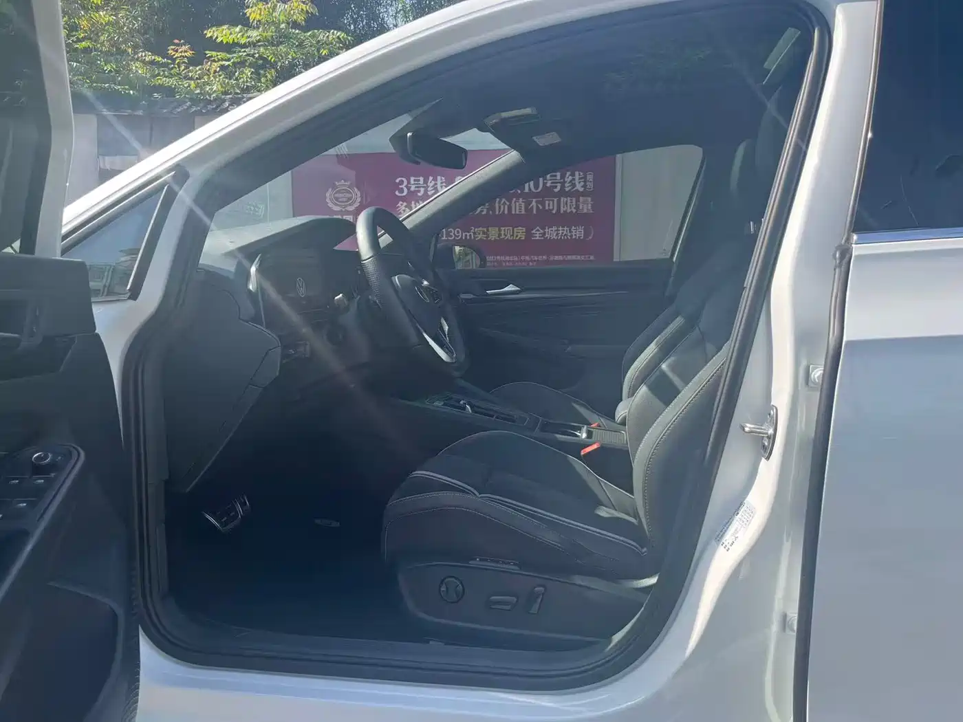 Volkswagen Golf 2021 280TSI DSG R-Line фото 7