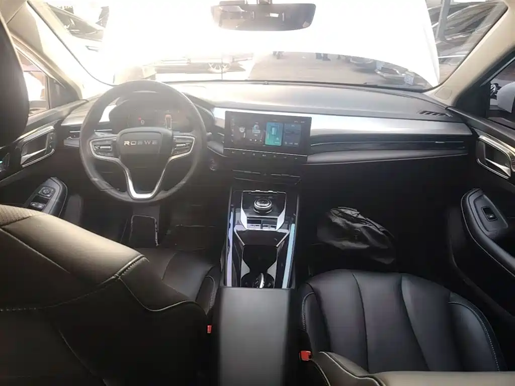 ROEWE EI5