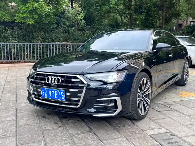 Audi A6L 2022