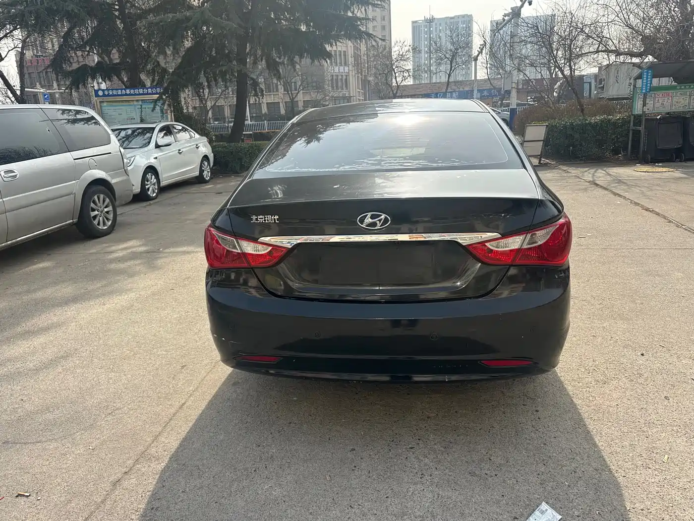 Hyundai Sonata 2013 2.0L Automatic Premium Edition фото 5