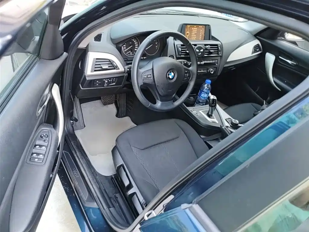 BMW 1 Series (Import) 2013 Facelift 116i Leading Model фото 16