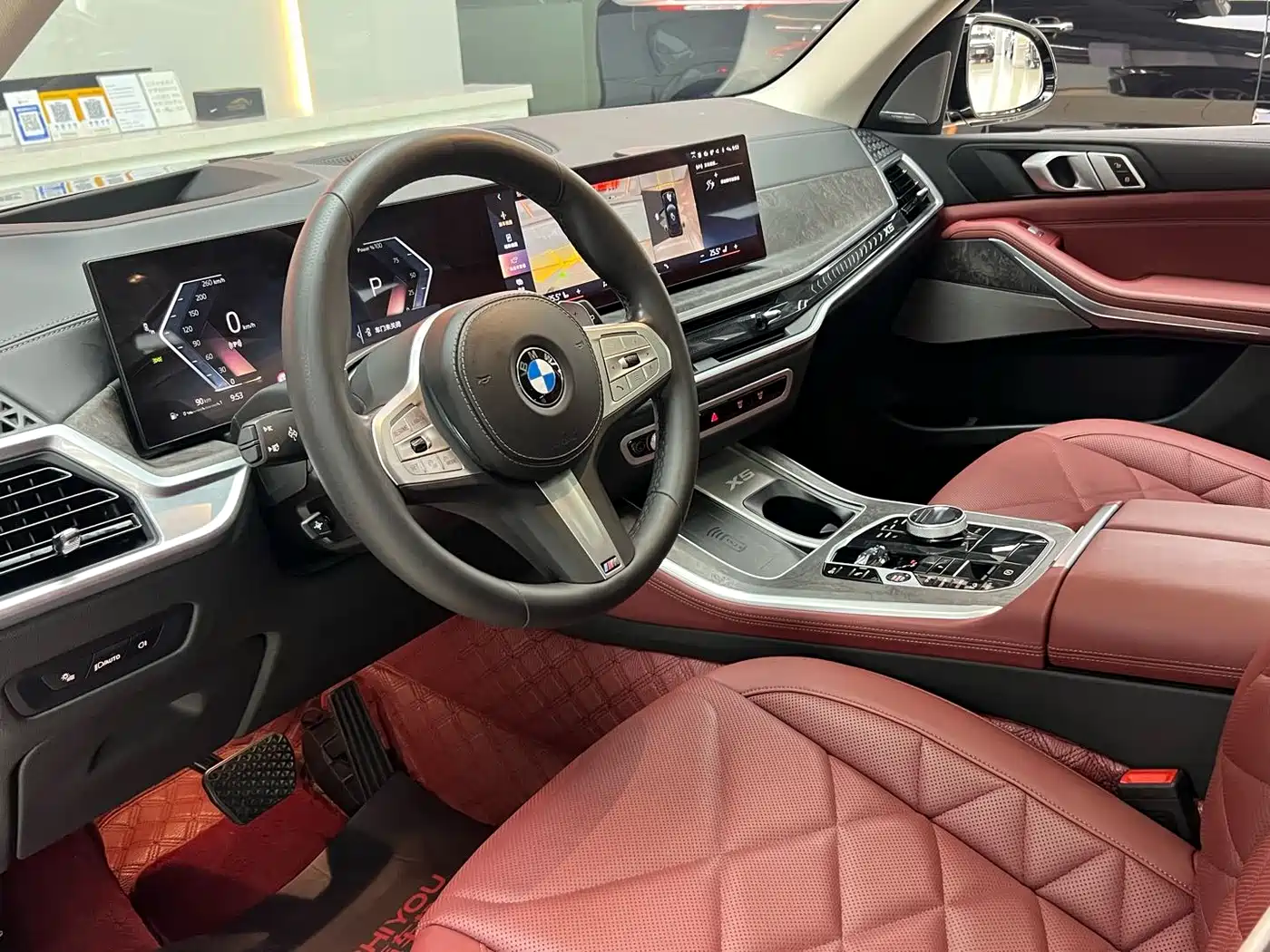 BMW X5 2023 xDrive 30Li Premium M Sport Package фото 8