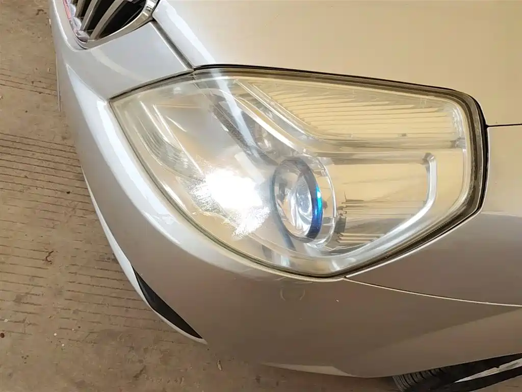 Buick Excelle 2013 1.5L Automatic Classic фото 24