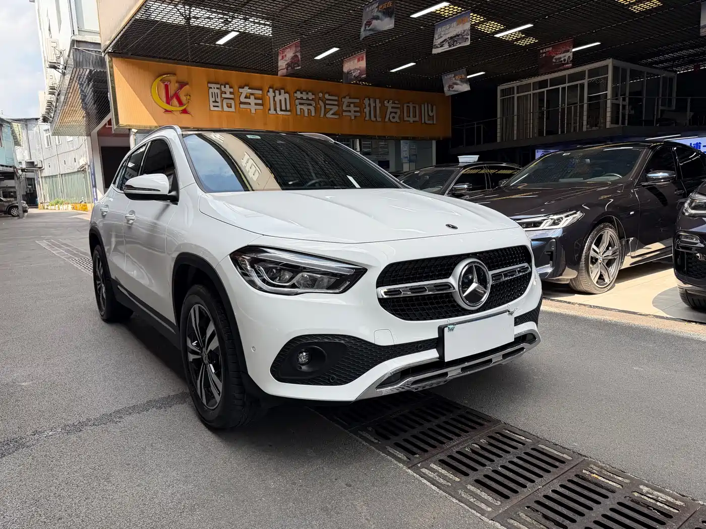 Mercedes-Benz GLA 2023 2023 GLA 220