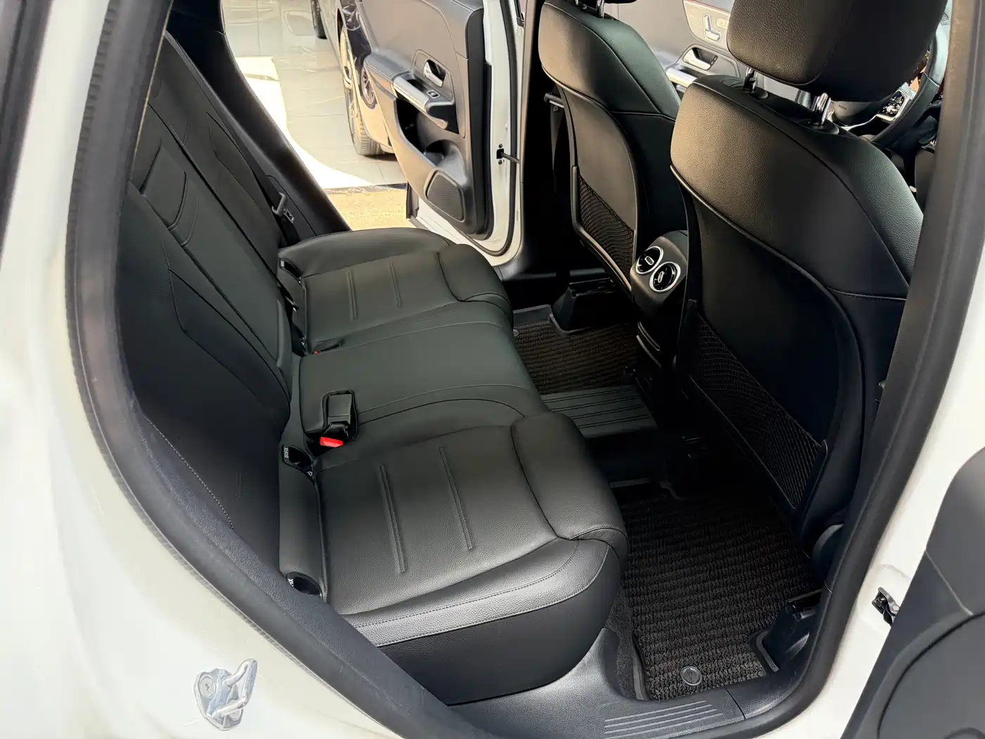 Mercedes-Benz GLA 2023 2023 GLA 220