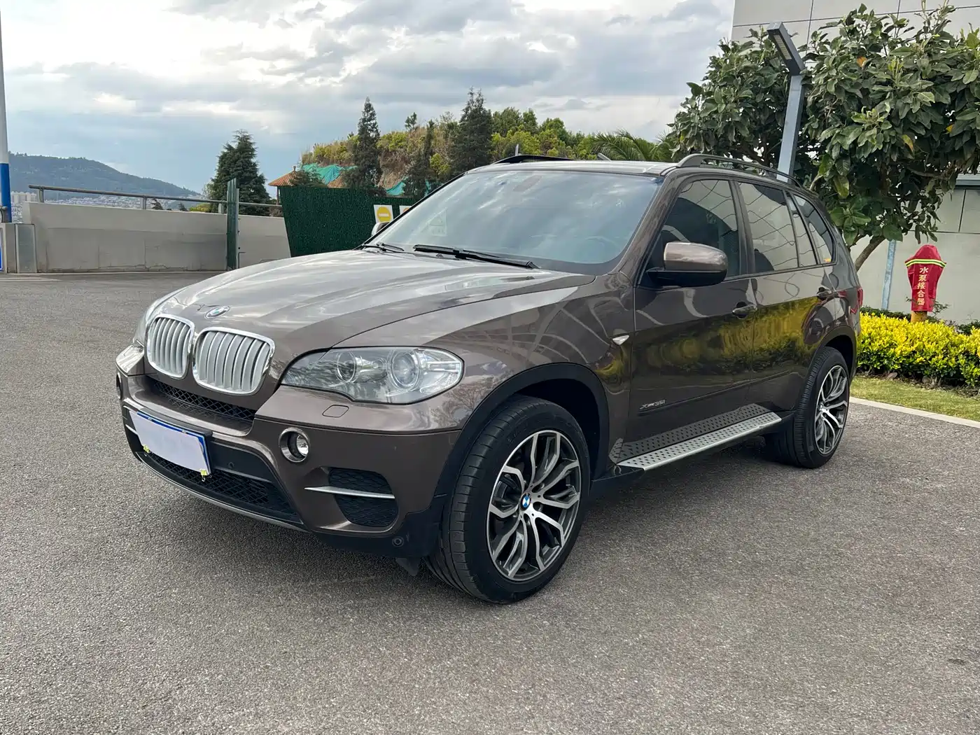 BMW X5 (Import) 2011 xDrive35i Leading Edition