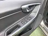 صورة 11 - Volvo V60