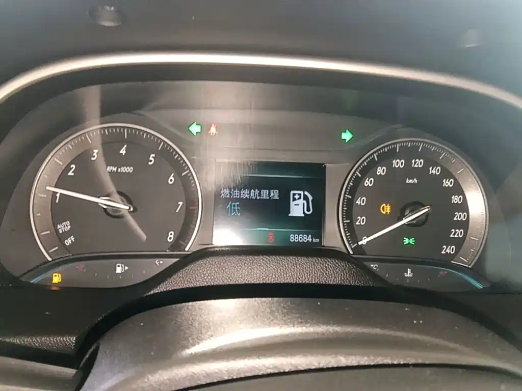 Фото 12 - Buick Excelle