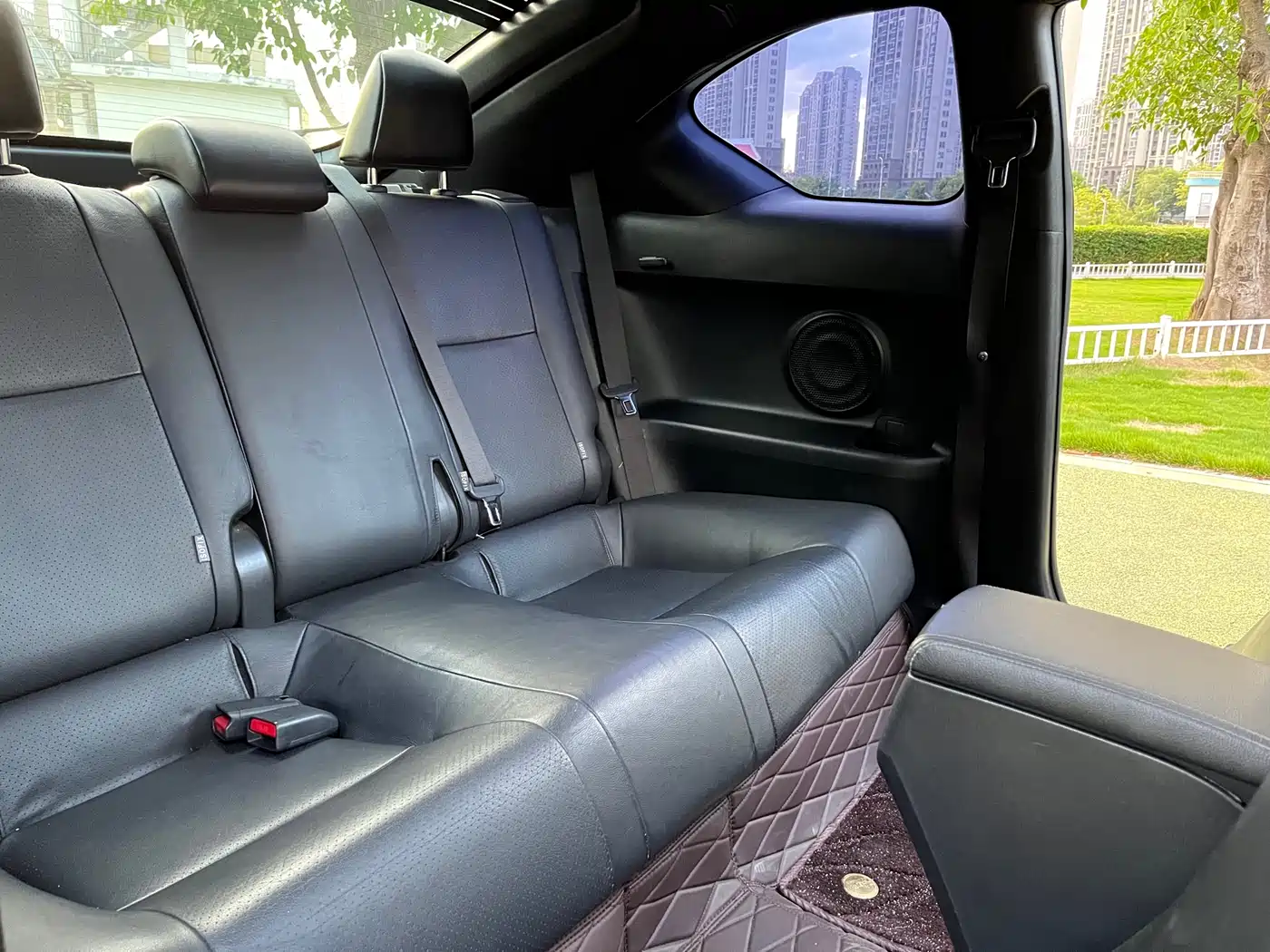 Toyota Zelos 2011 2.5L Luxury Edition фото 12